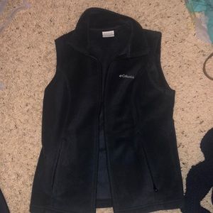 Columbia vest
